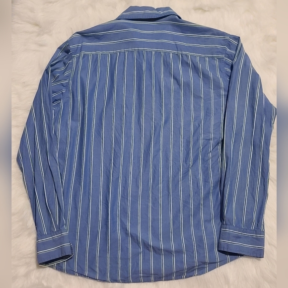 American Eagle Outfitters Button Down Shirt Size Medium - Picture 3 of 4